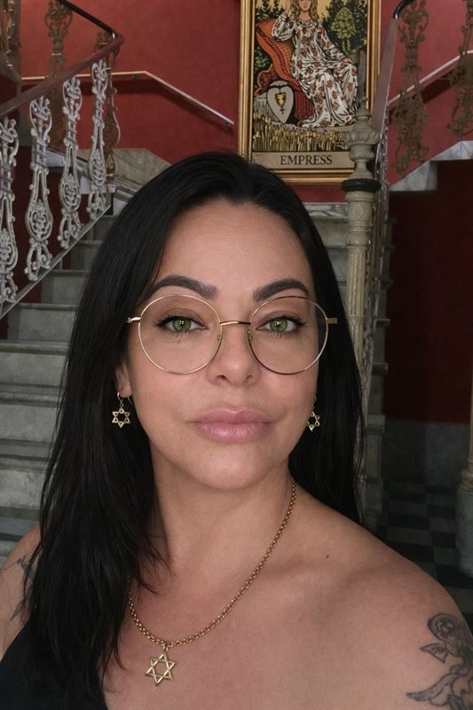 Foto de Jessiê taróloga 